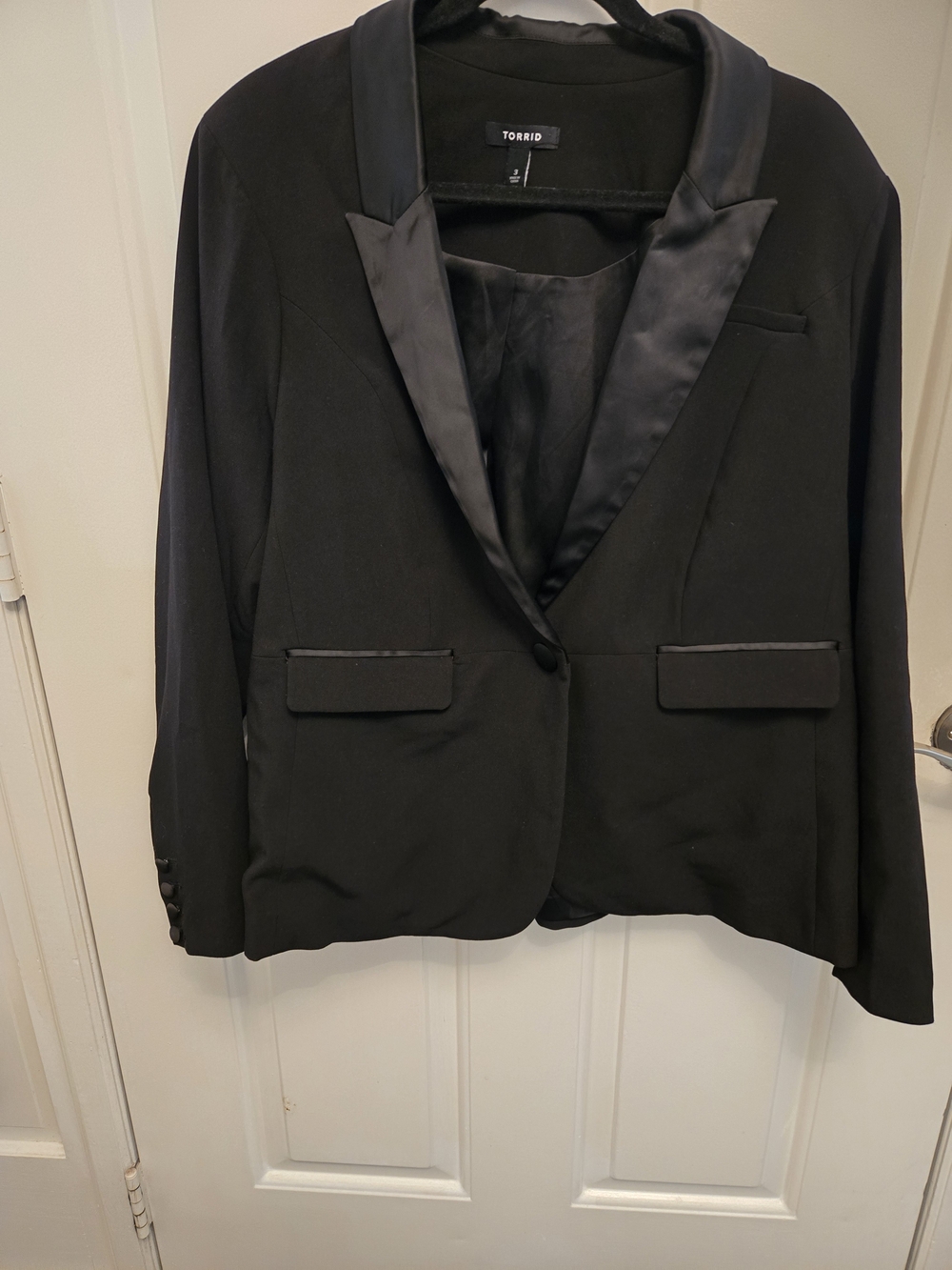Torrid Black Satin-Lapel Blazer
